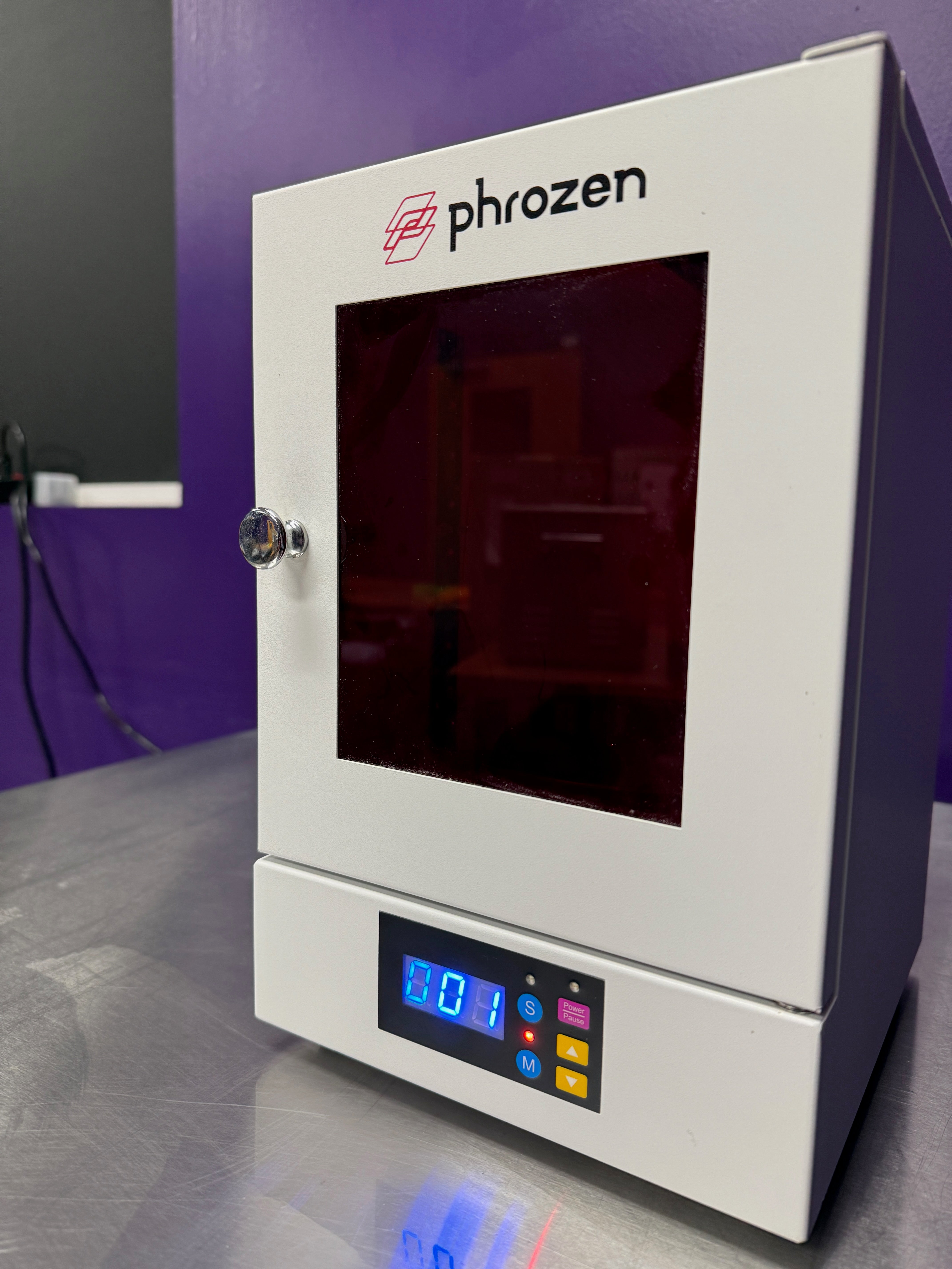 Phrozen Cure - UV Post-Curing Lamp V2 - Demo Unit